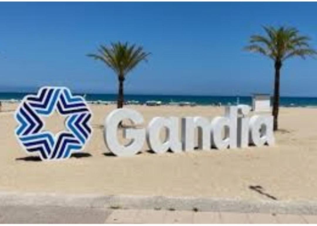 Estudio Recien Reformado Muy Cerca Del Mar Playa de Gandia Экстерьер фото